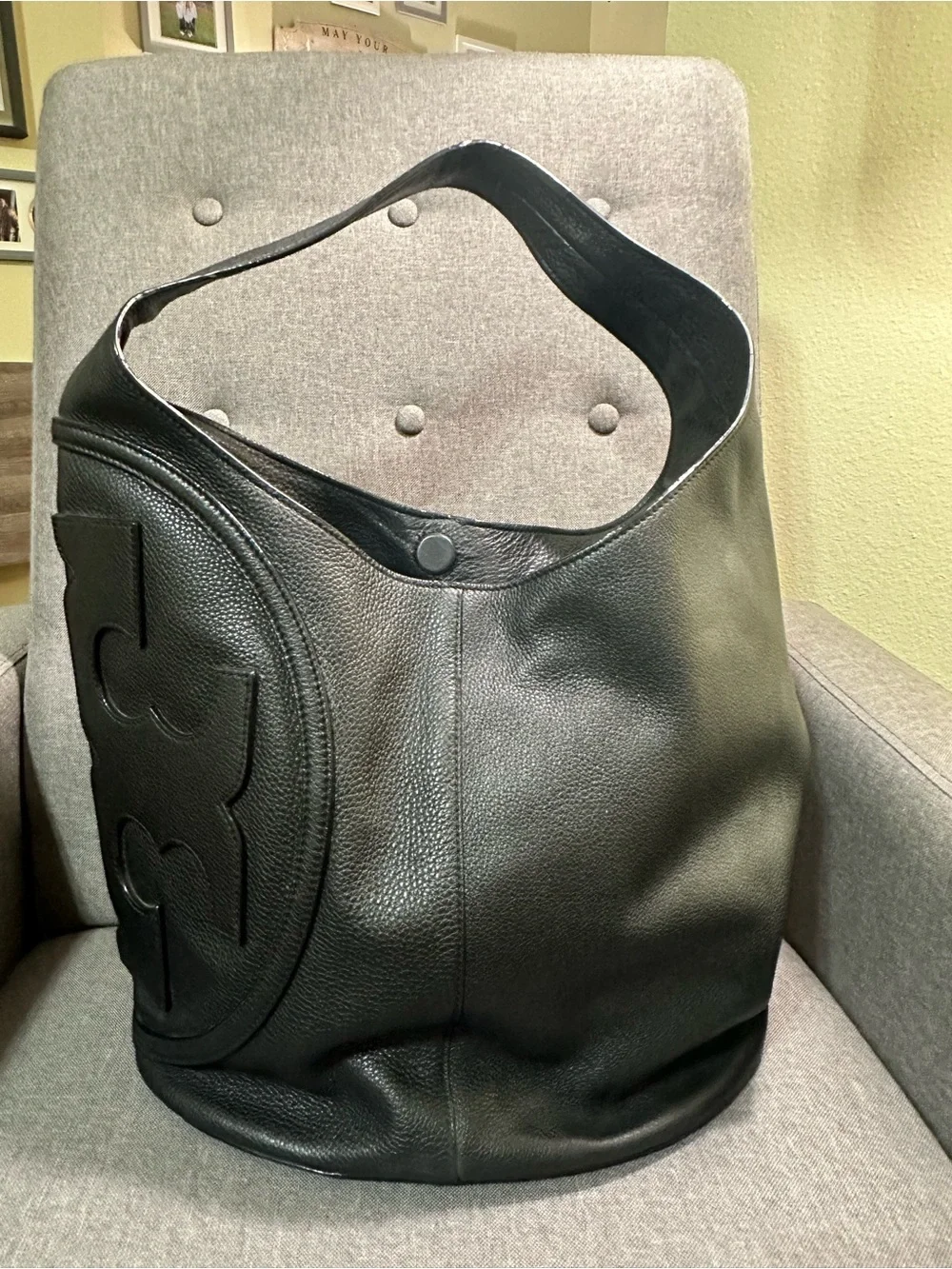 Tory Burch All T hobo bag